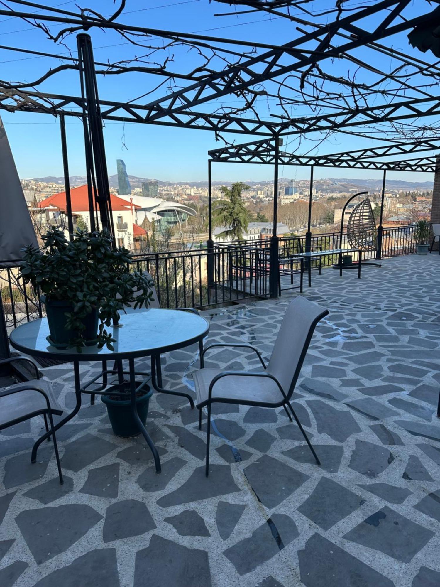 Apartment Lui Tiflis Exterior foto