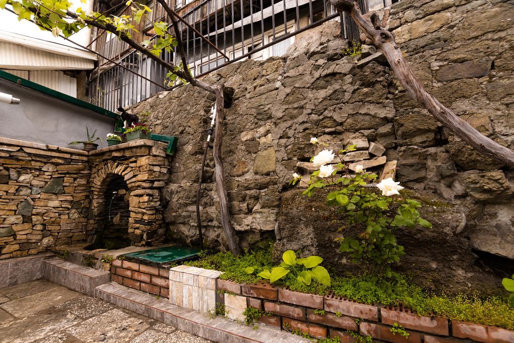 Apartment Lui Tiflis Exterior foto